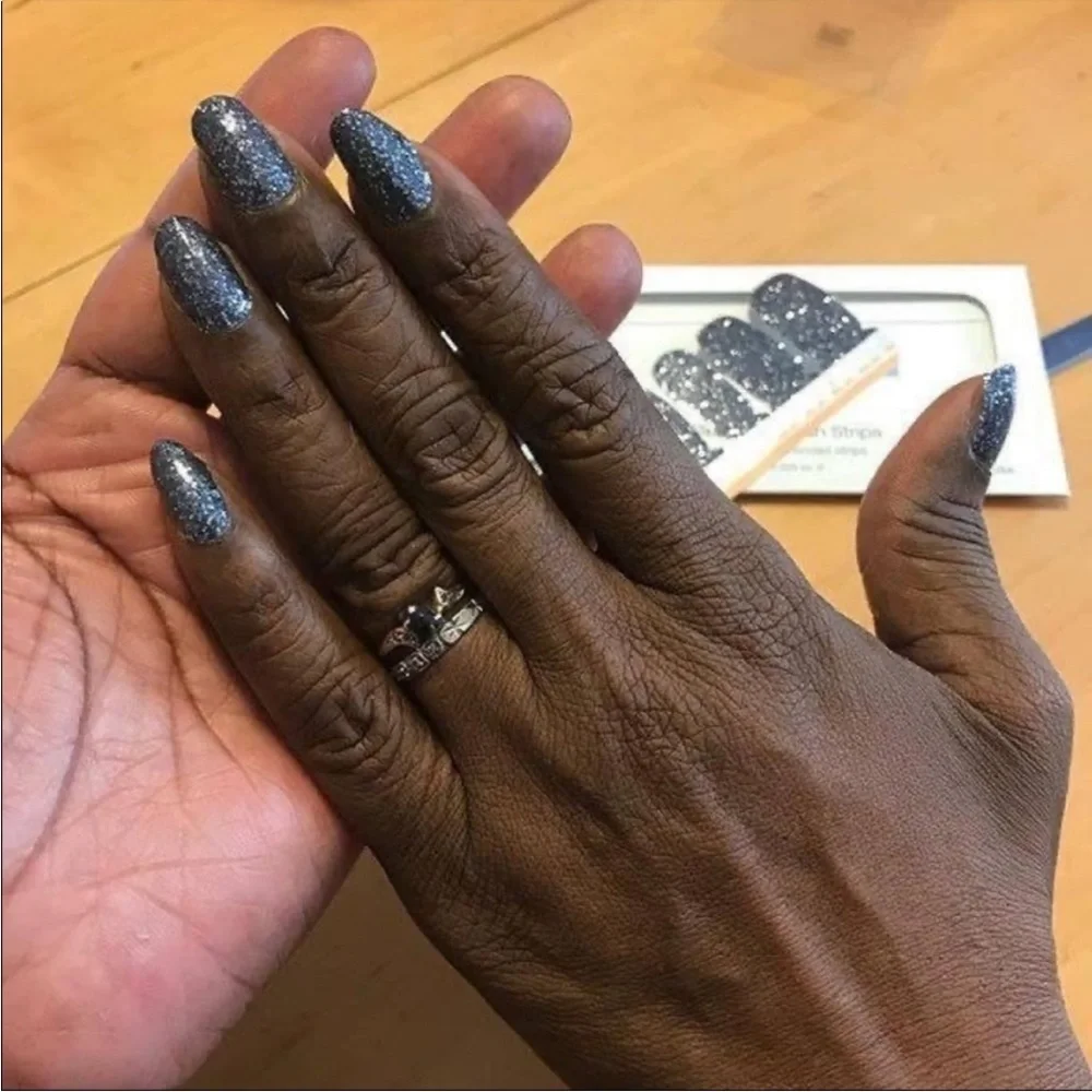 *Retired* Color Street: Moon River | Gray Blue Glitter Sparkle Fall Winter - Picture 8 of 11